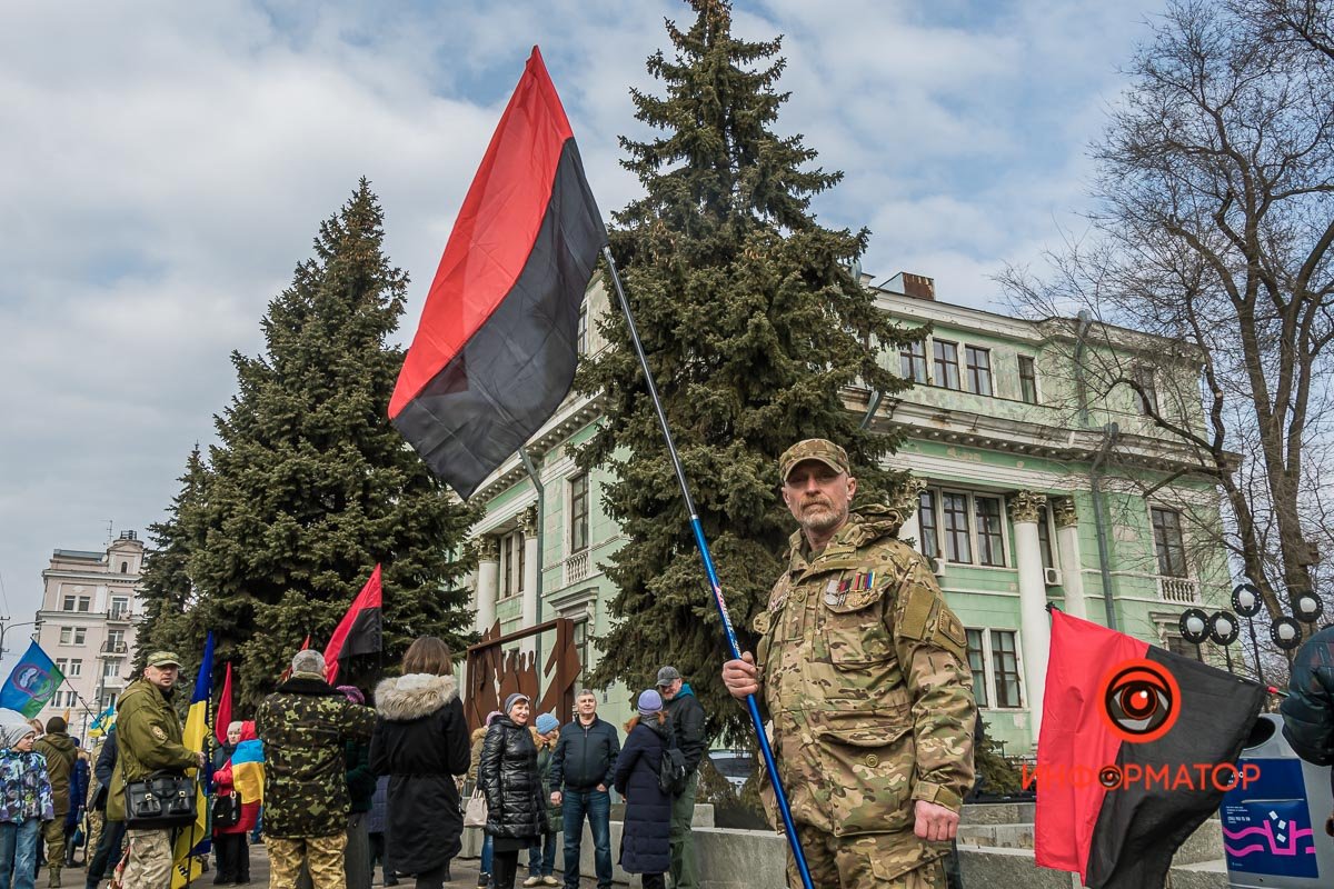 У них не было ни знаний, ни опыта, ни снаряжения - они боролись только на любви и преданности своей стране.