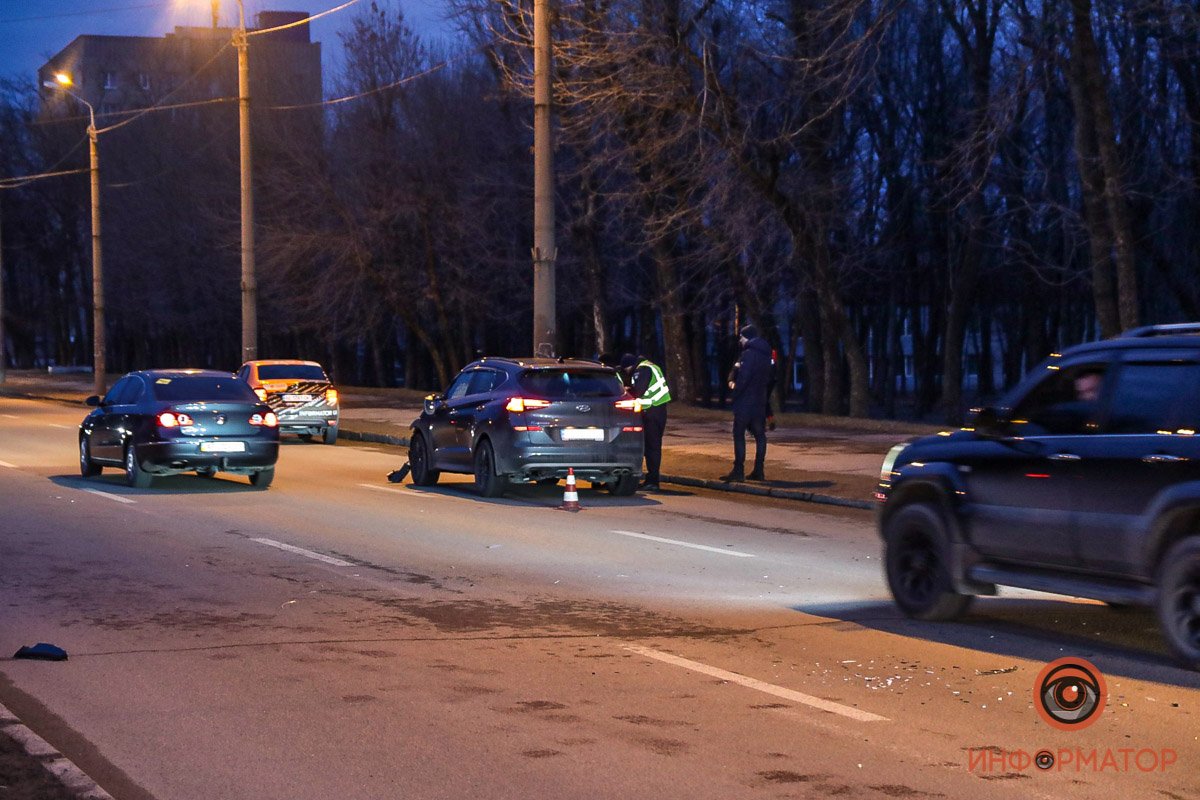 В Днепре на Богдана Хмельницкого Hyundai насмерть сбил мужчину на пешеходном переходе 5