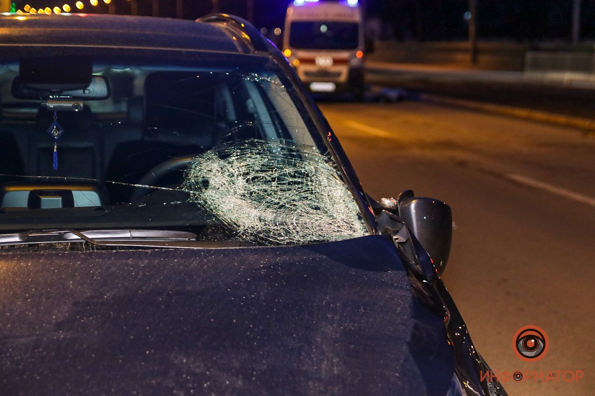 В Днепре на Богдана Хмельницкого Hyundai насмерть сбил мужчину на пешеходном переходе 11