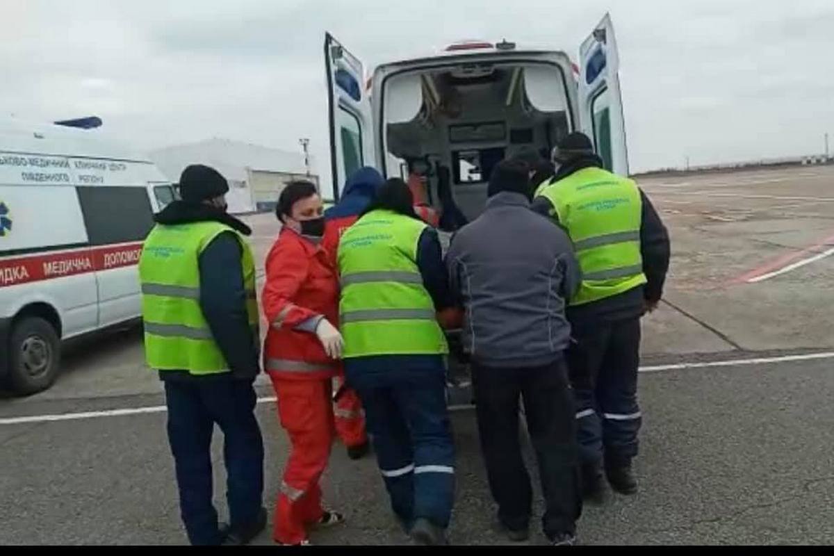 Один из раненных - "тяжелый", состояние второго стабилизировали Один из раненных - "тяжелый", состояние второго стабилизировали