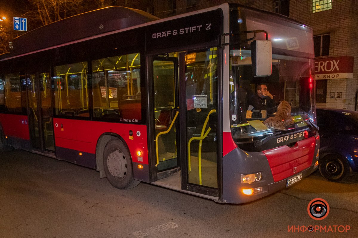 Автобус №124а сбил женщину