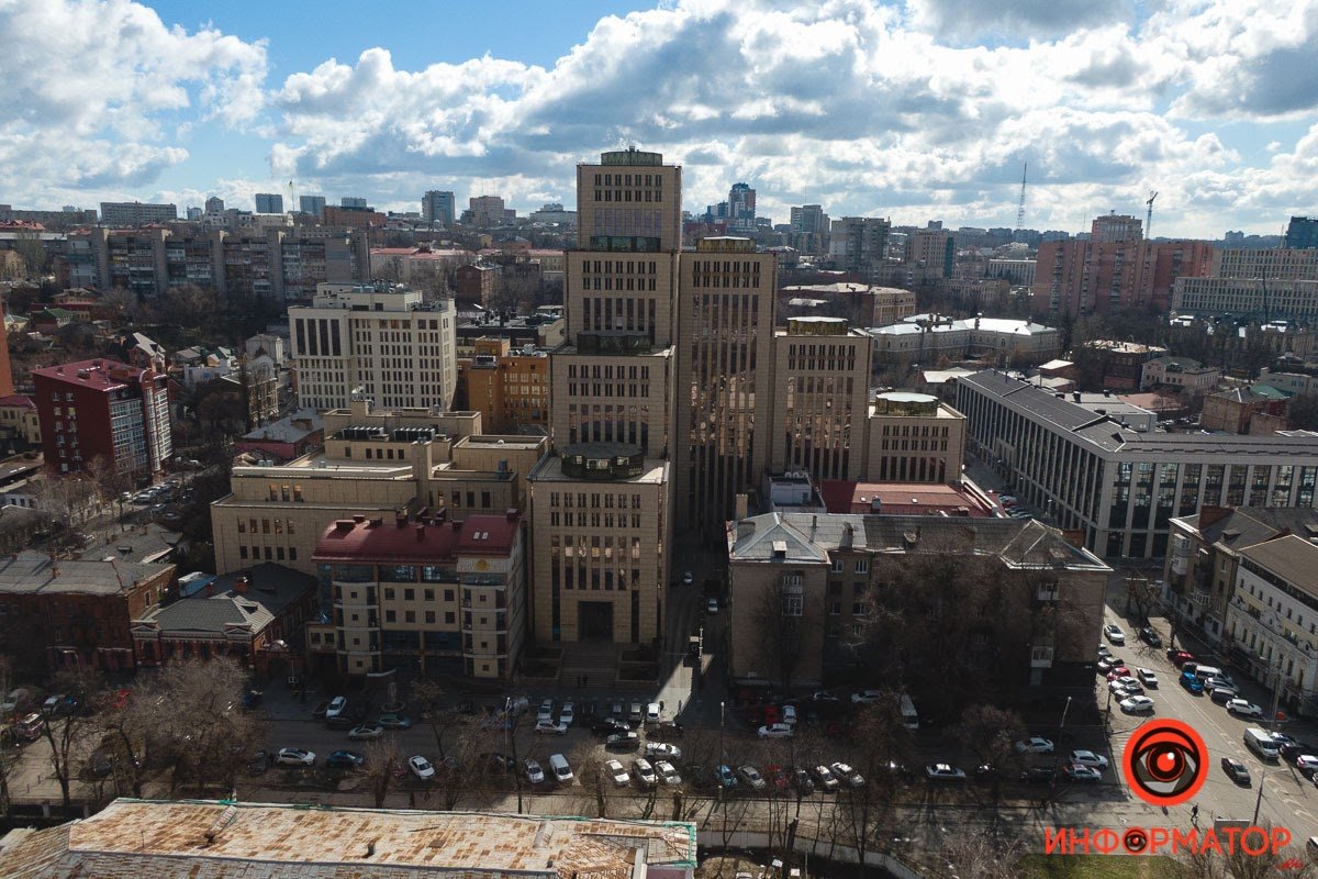 «Менора» - одно из красивейших зданий Украины - принадлежит еврейской общине Днепра «Менора» - одно из красивейших зданий Украины - принадлежит еврейской общине Днепра