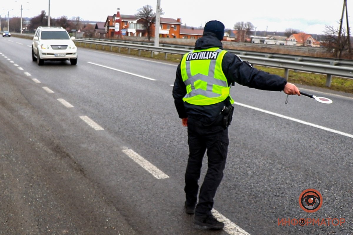 В Днепре Lexus превысил скорость и скрылся от полиции: у водителя признаки наркоопьянения 2