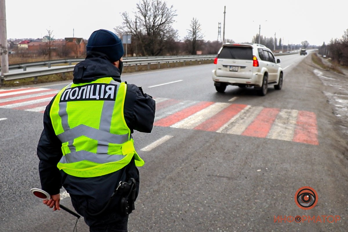 В Днепре Lexus превысил скорость и скрылся от полиции: у водителя признаки наркоопьянения 3