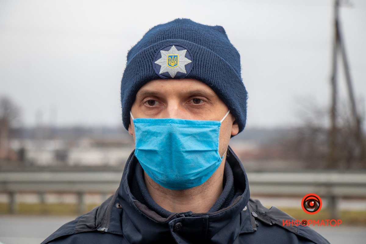 Старший инспектор пресс-службы Патрульной полиции в Днепропетровской области Павел Карманов Старший инспектор пресс-службы Патрульной полиции в Днепропетровской области Павел Карманов