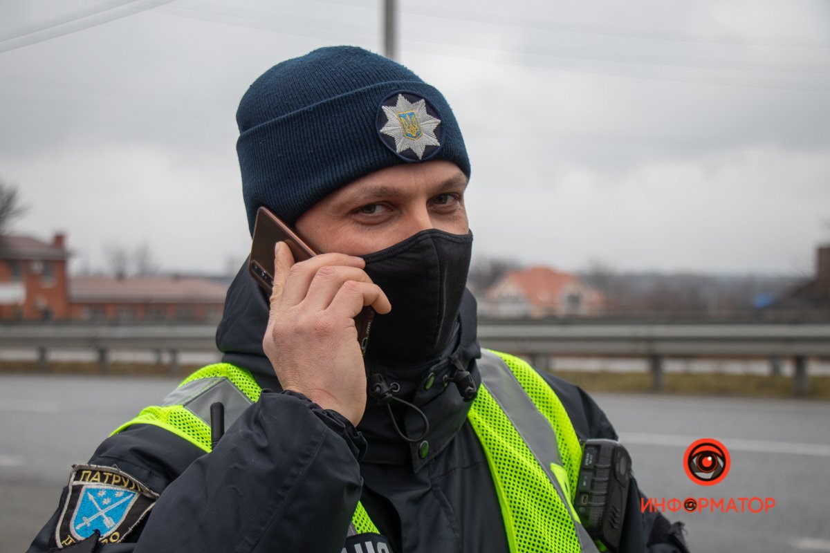 Инспектор Патрульной полиции Юрий Ковалеренко Инспектор Патрульной полиции Юрий Ковалеренко