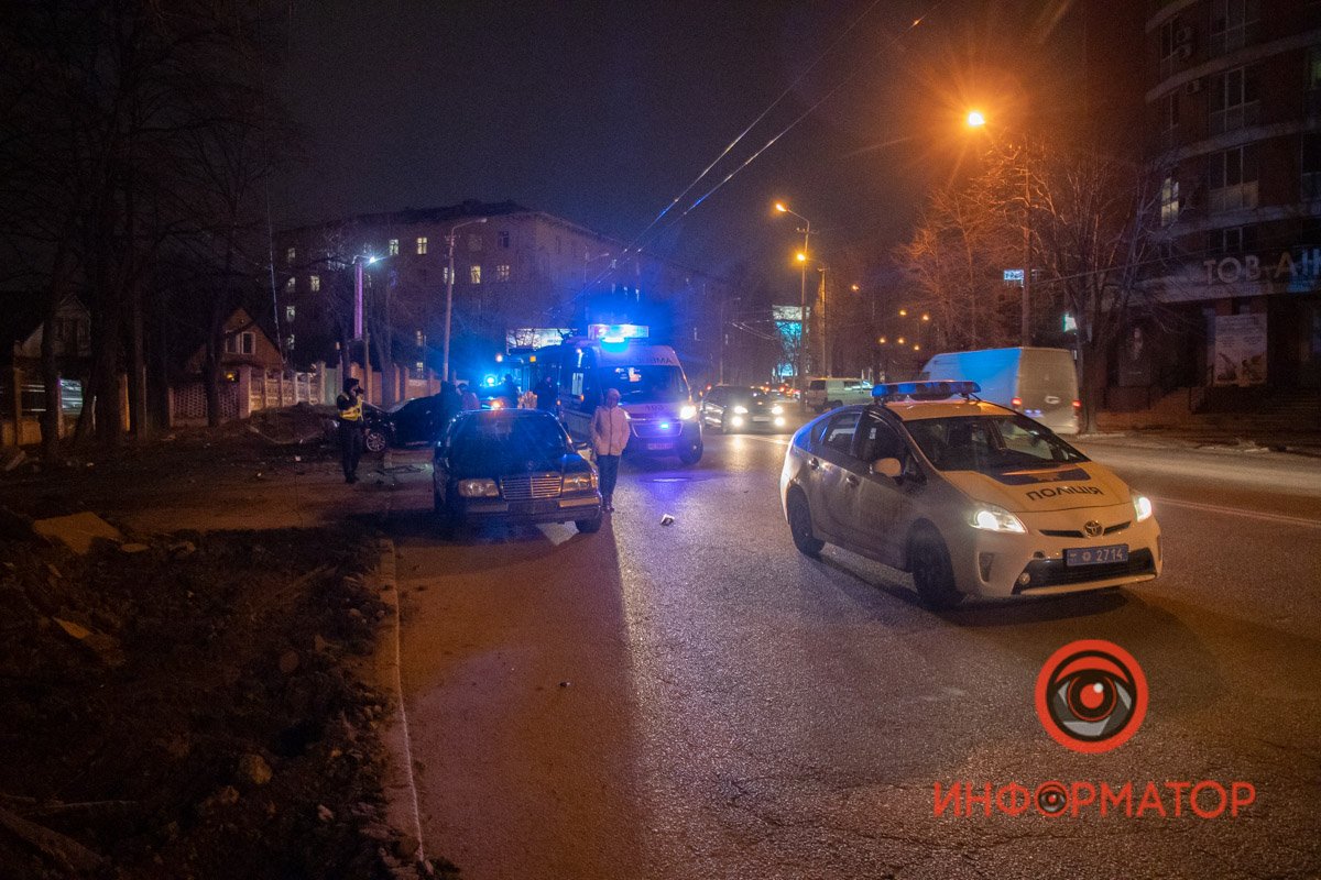 Авария произошла на проспекте Гагарина недалеко от ТРЦ NeoPlaza