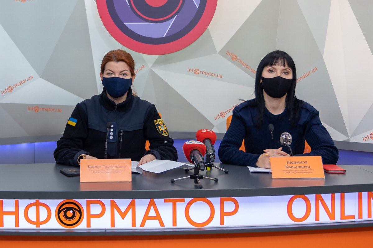 Представители пресс-служб подвели итоги работы патрульной полиции и спасателей