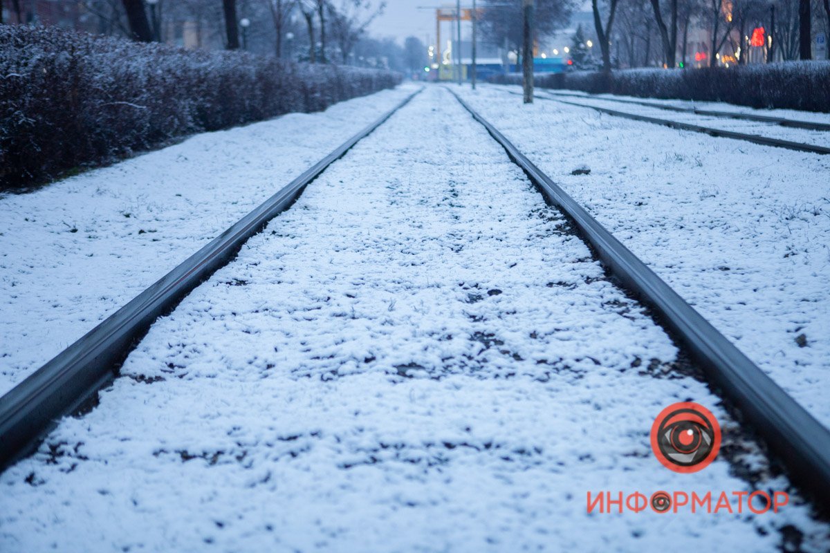 На белом-белом покрывале весны