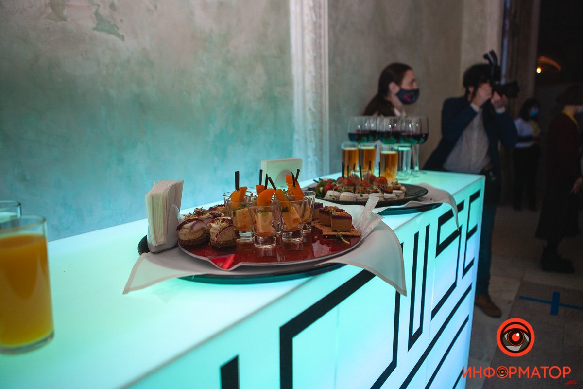 Хаб – это временное пространство, созданное для того, чтобы рассказывать горожанам о европейских возможностях