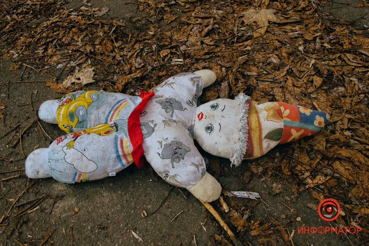 На редкость страшная кукла