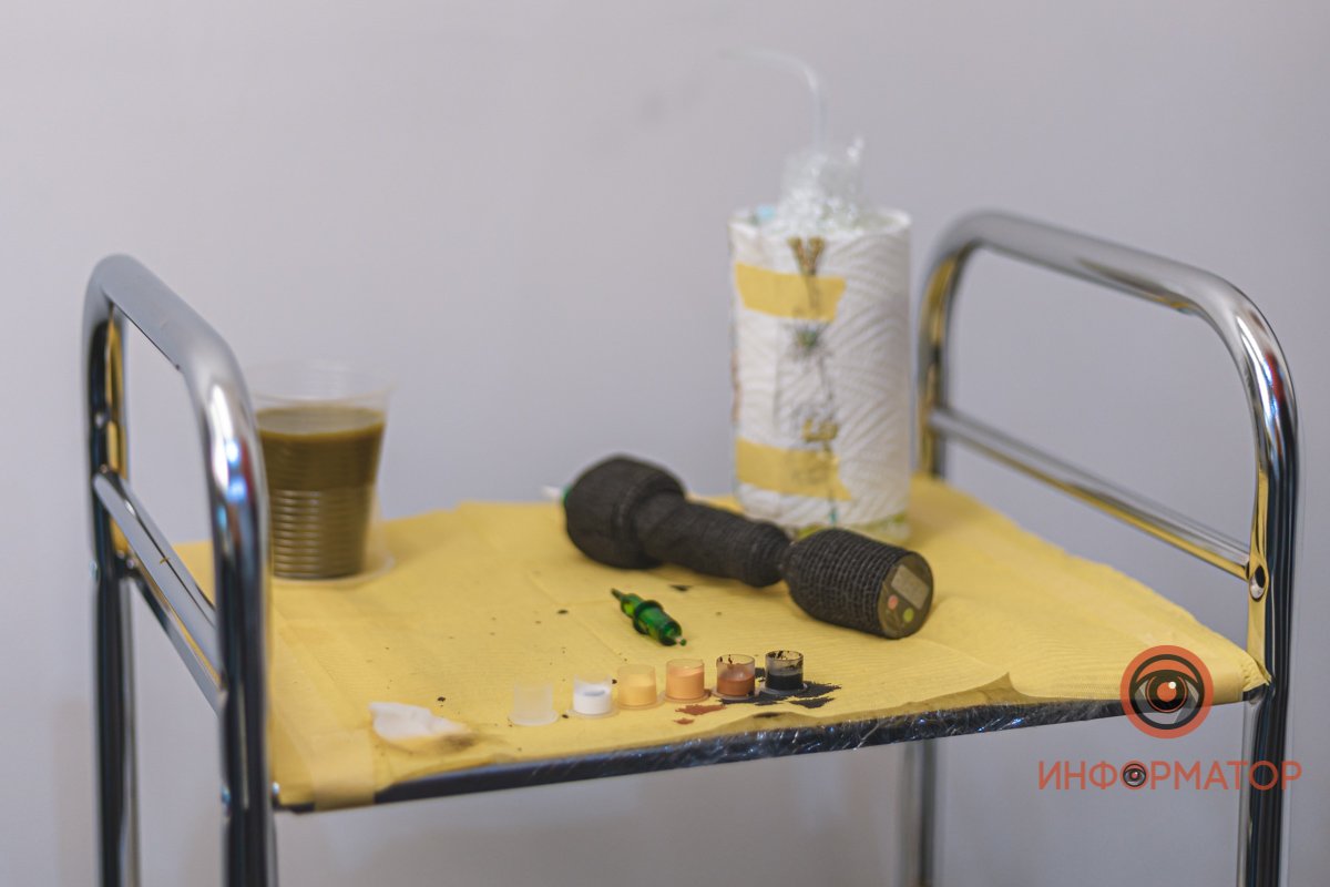 У тебя все замотано в пленку У тебя все замотано в пленку