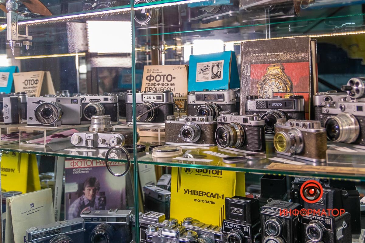 В коллекции Аркадия несколько десятков фотоаппаратов