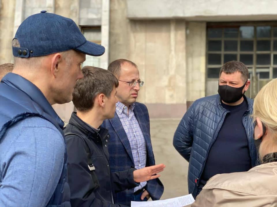 Экскурсия в прошлое: зачем Гуфман с архитекторами ездил в заброшенный «Метеор» 5