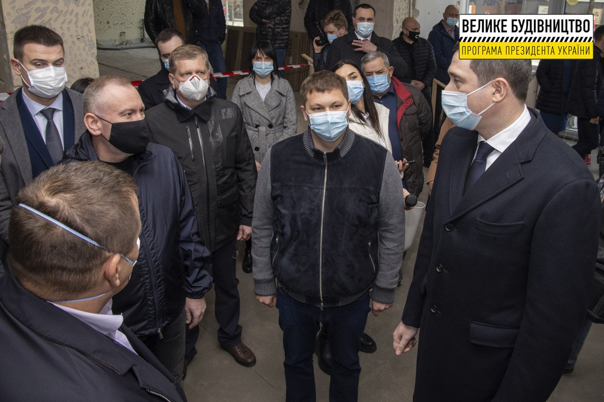 Министр развития общин и территорий Украины Алексей Чернышов Министр развития общин и территорий Украины Алексей Чернышов