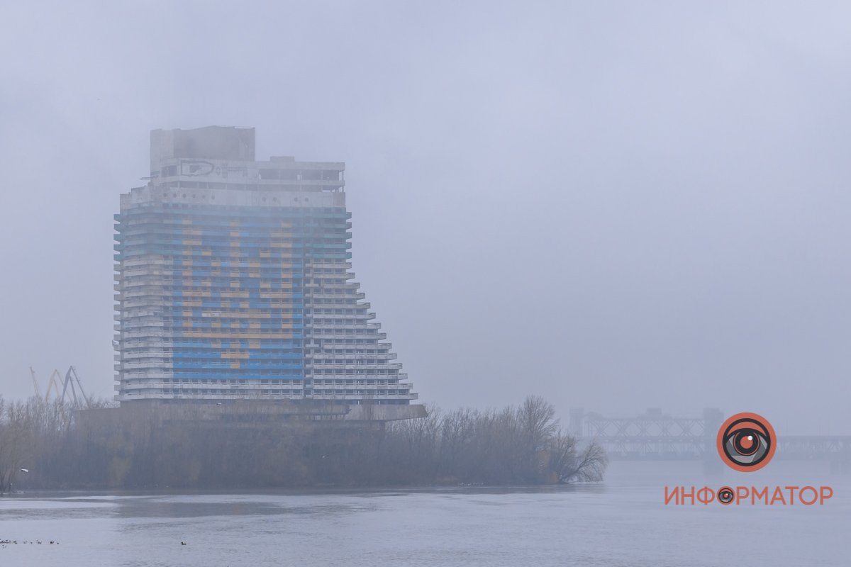 А вдалеке - Амурский мост А вдалеке - Амурский мост