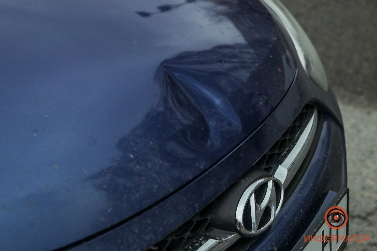 Предварительно, водитель не заметил пешехода из-за другой машины