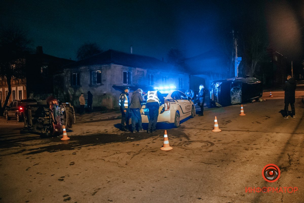 Место аварии оградили конусами