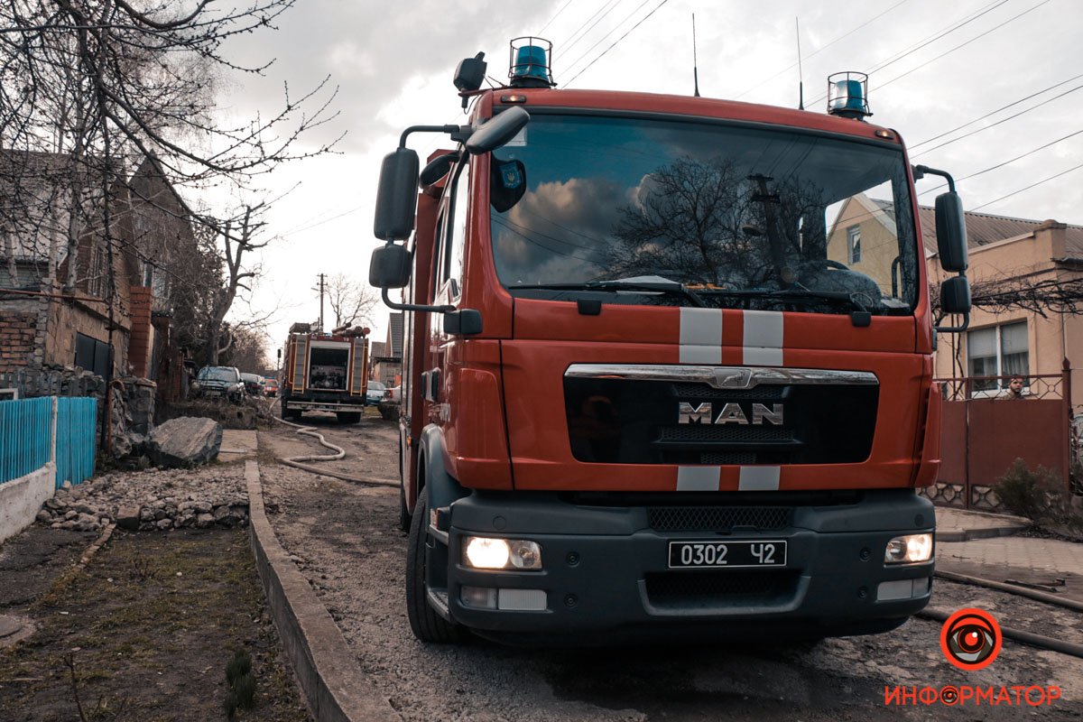 Привлекли 2 единицы пожарно-спасательной техники Привлекли 2 единицы пожарно-спасательной техники