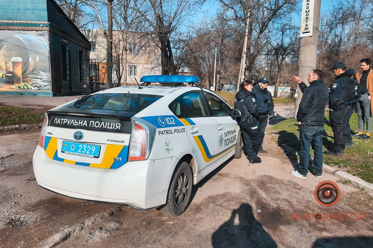 В Днепре на Западном напротив кафе "Росинка" нашли труп женщины с разбитой головой 2