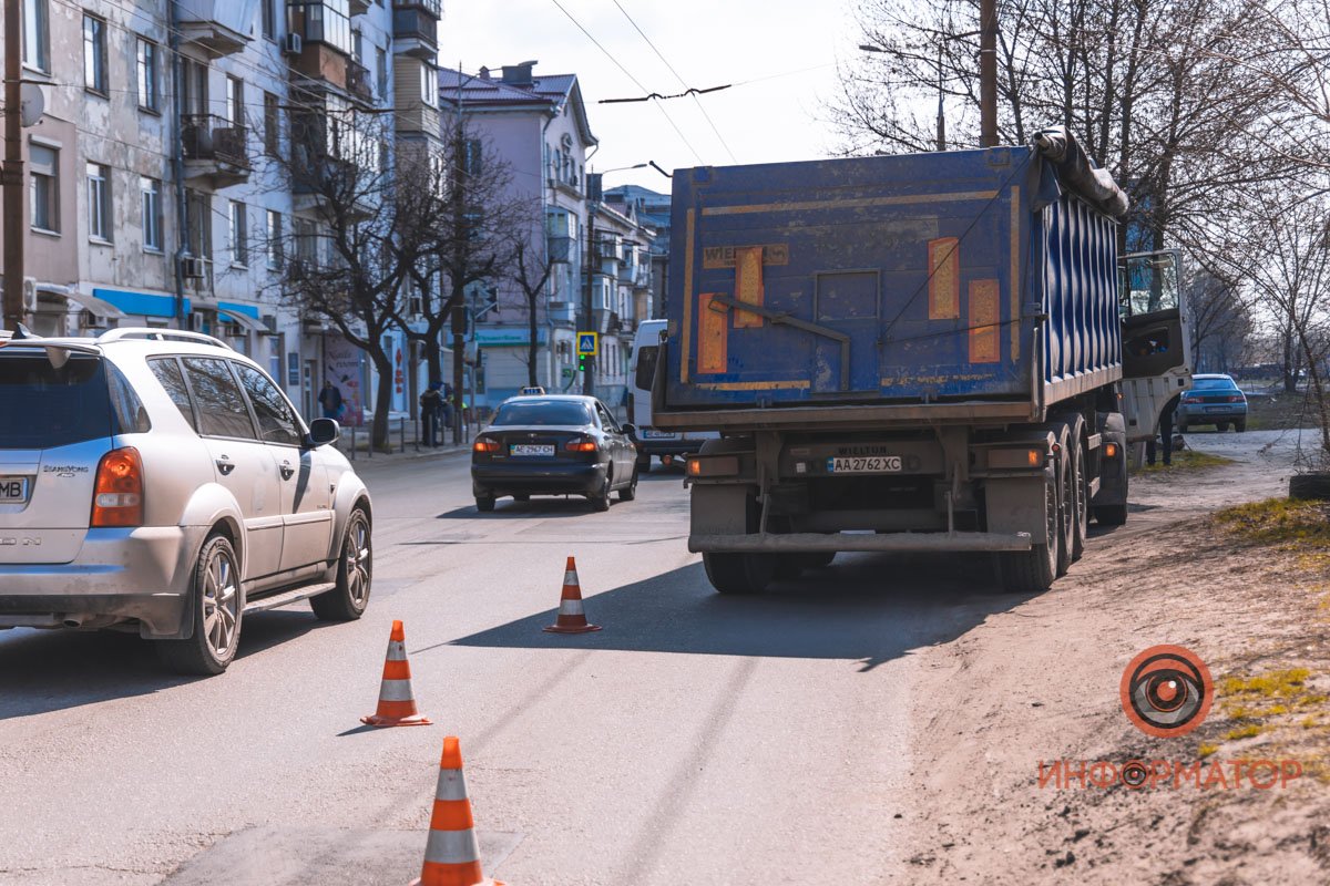 Место аварии оградили Место аварии оградили