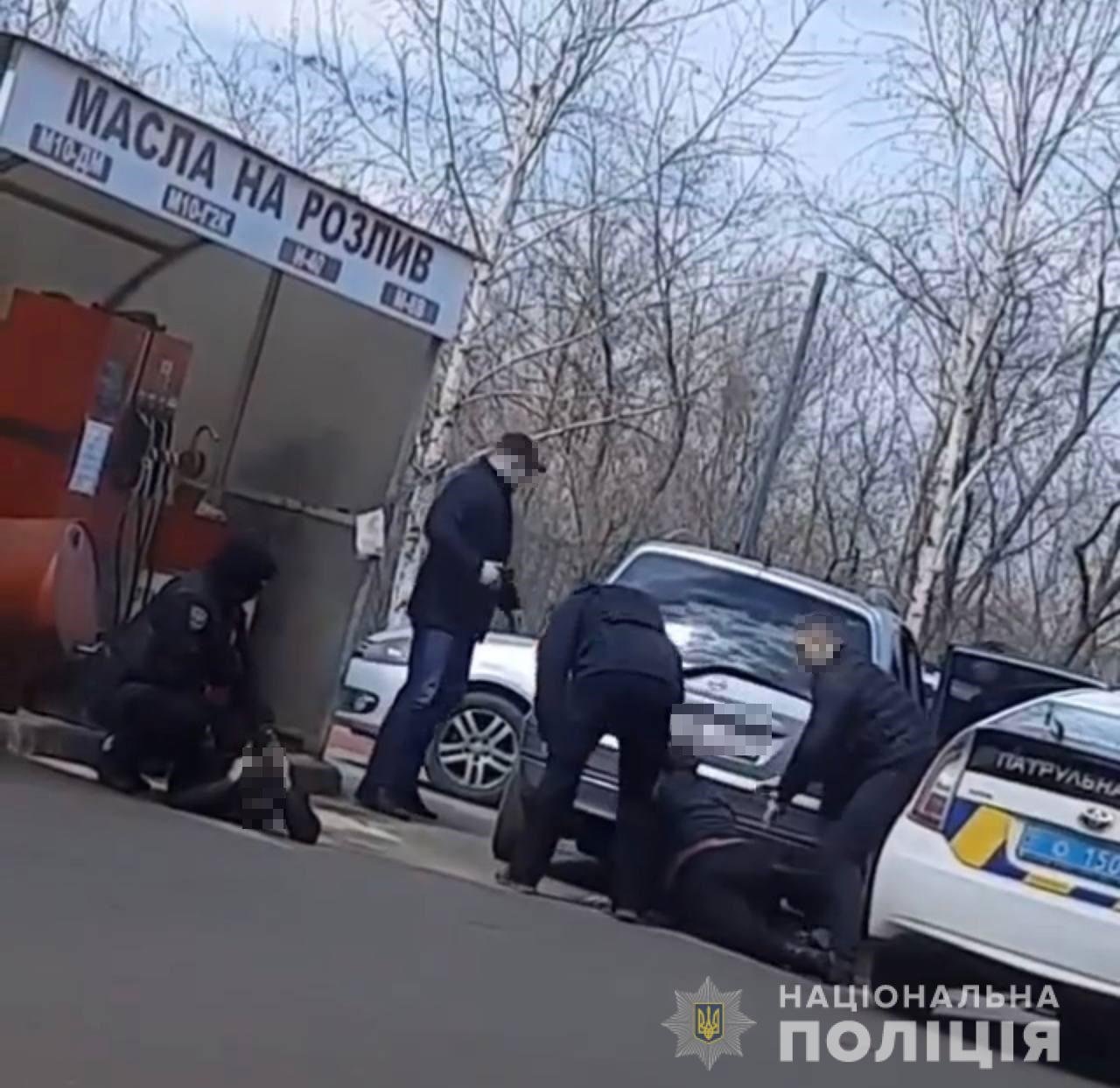 В Днепропетровской области группа женщин обманывала пенсионеров и обкрадывала их В Днепропетровской области группа женщин обманывала пенсионеров и обкрадывала их