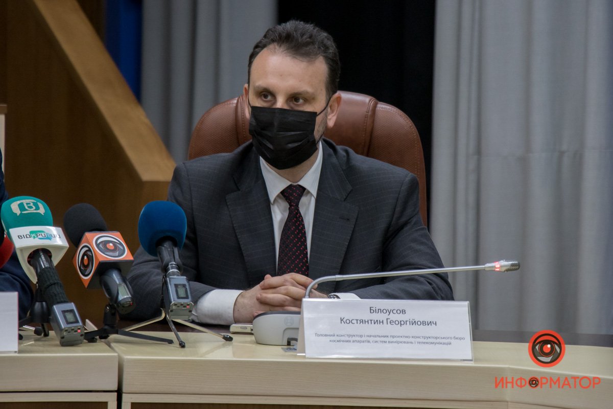 Главный конструктор и начальник проектно-конструкторского бюро космических аппаратов, систем измерений и телекоммуникаций Константин Белоусов Главный конструктор и начальник проектно-конструкторского бюро космических аппаратов, систем измерений и телекоммуникаций Константин Белоусов