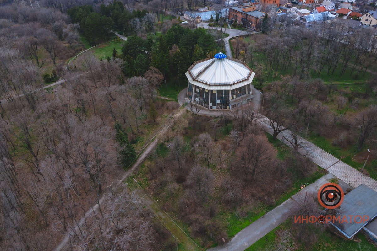 В ботанический сад в Днепре пришла весна 37