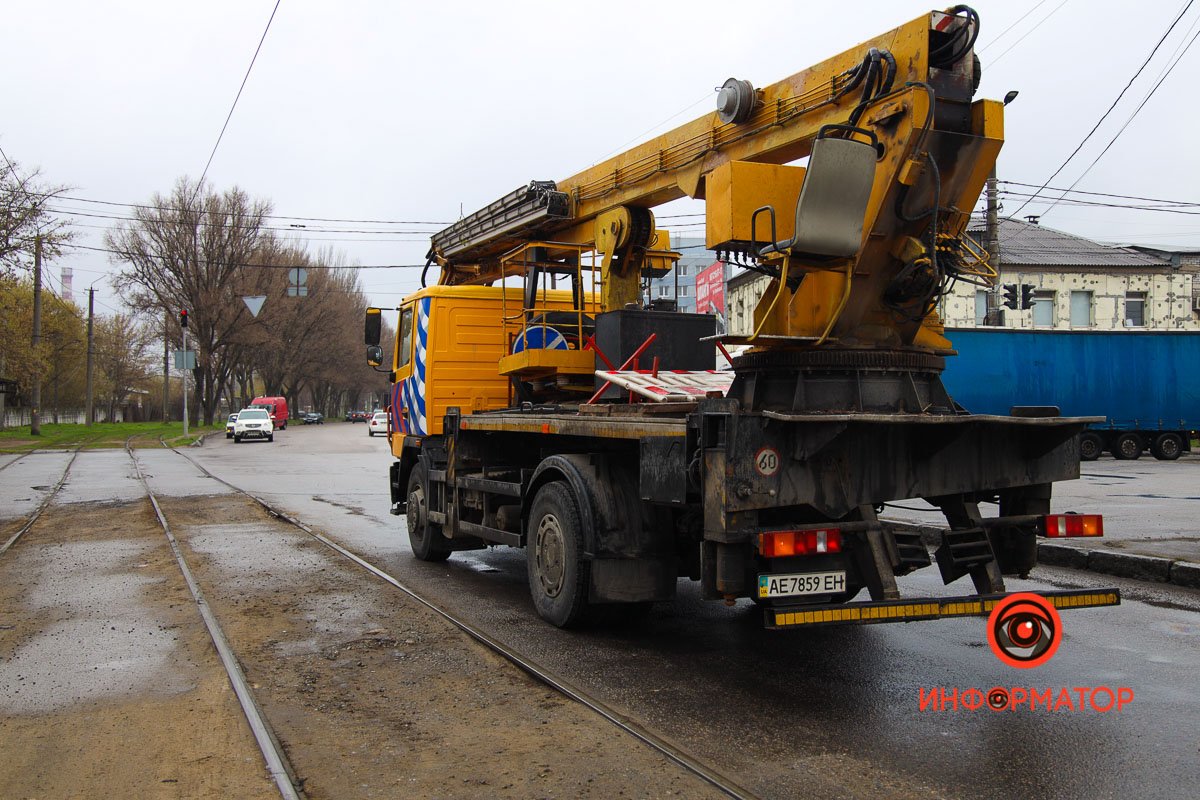 На Белелюбского женщина попала под колеса автокрана На Белелюбского женщина попала под колеса автокрана