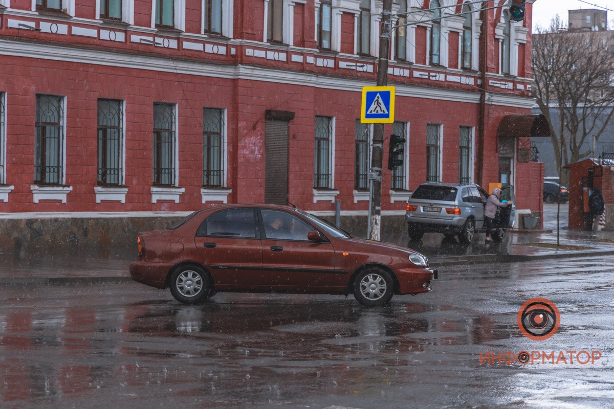 Град побил по Днепру Град побил по Днепру