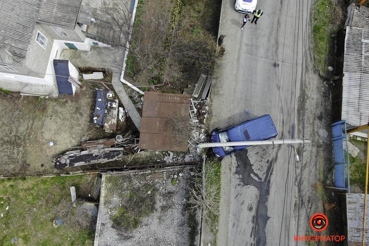 На улице Мостовой случилась авария На улице Мостовой случилась авария