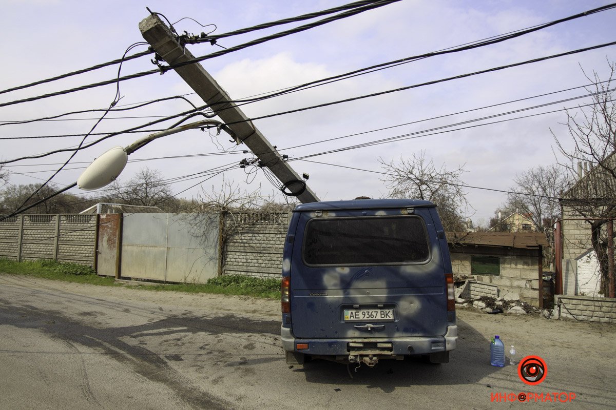 Пострадавшего отвезли в больницу Мечникова Пострадавшего отвезли в больницу Мечникова