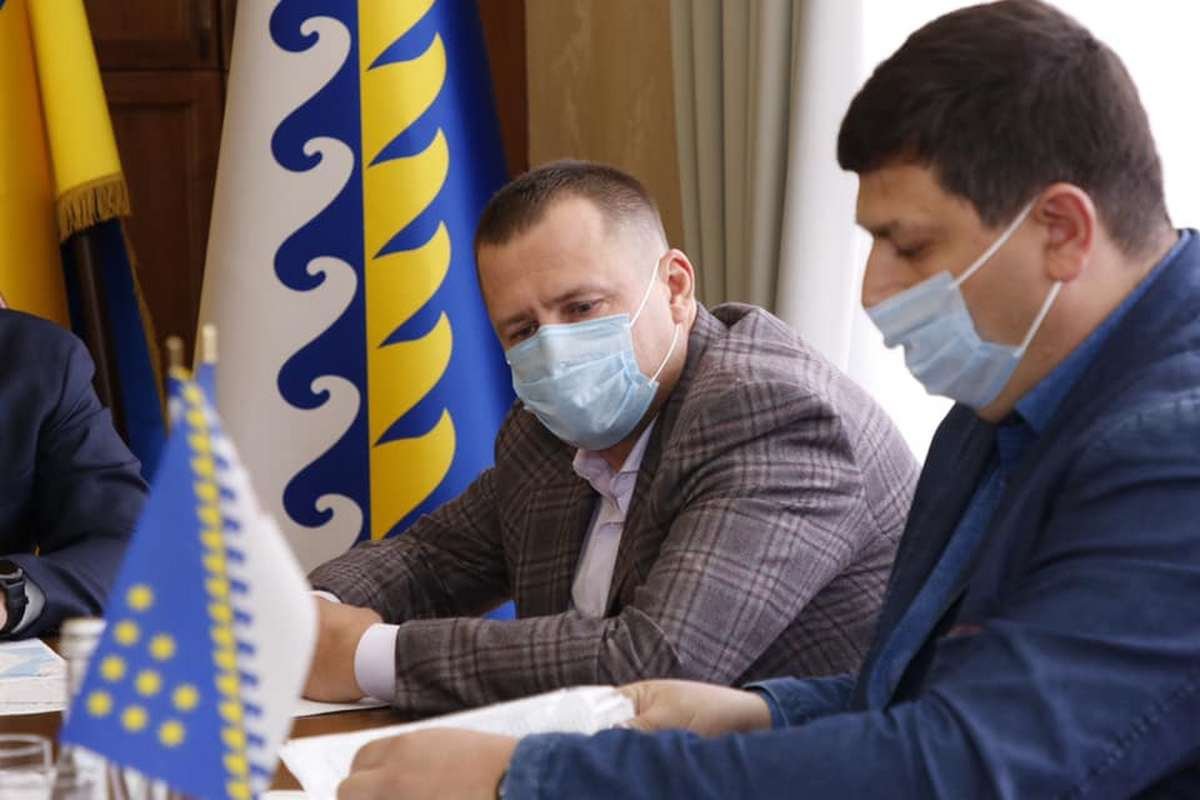 На маршрут планируется закупить на «Южмаше» около 6 троллейбусов с возможностью автономного хода