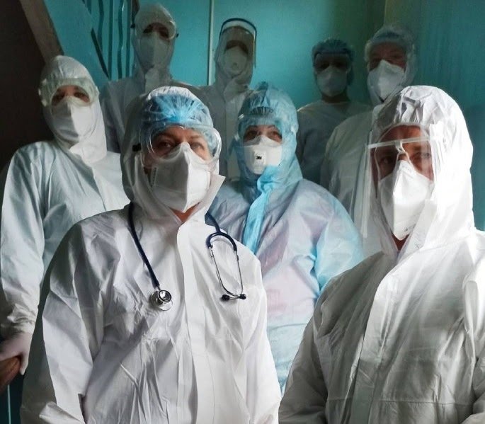 Медикам очень тяжело сейчас