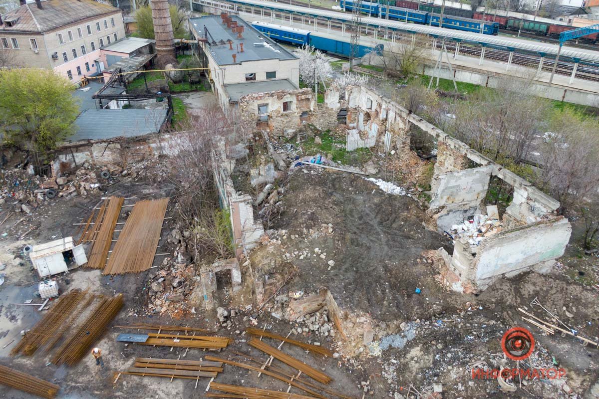 Часть завода 