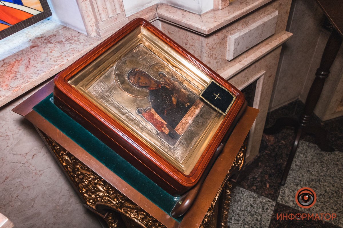 Чудотворная икона Нечаянная радость