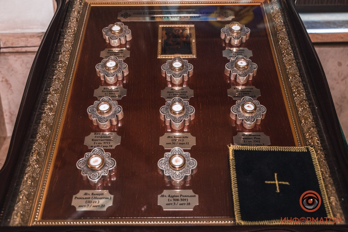 Святые воины, молите Бога за нас