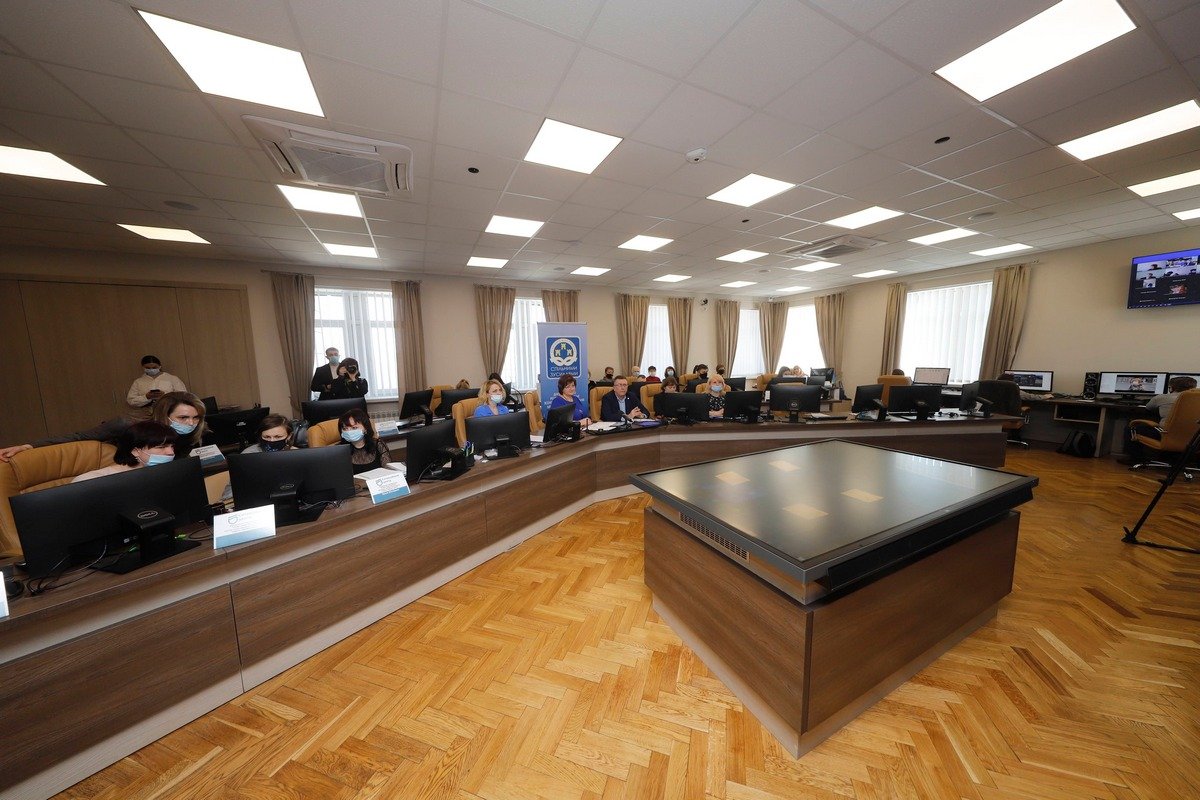 Всеукраинский форум «Днепр - город социальных стандартов. Региональный диалог» Всеукраинский форум «Днепр - город социальных стандартов. Региональный диалог»