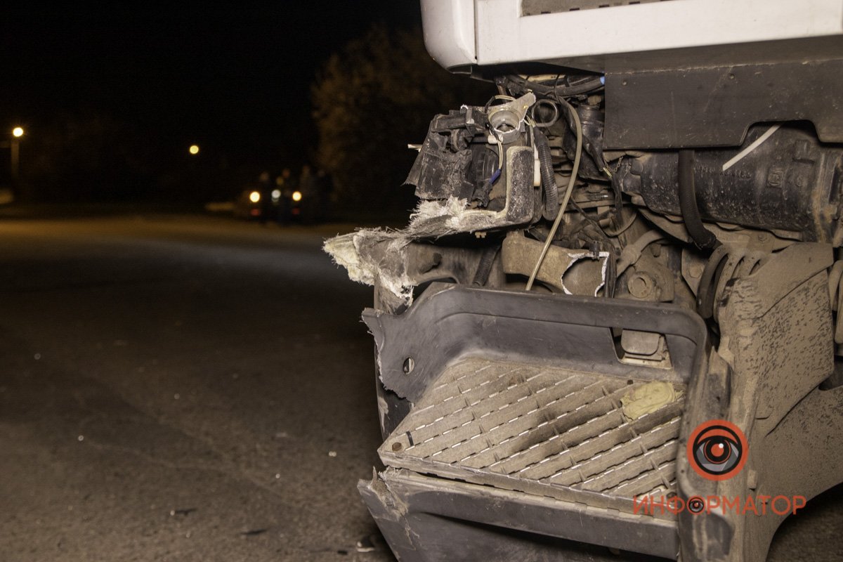 Фура столкнулась с Mazda
