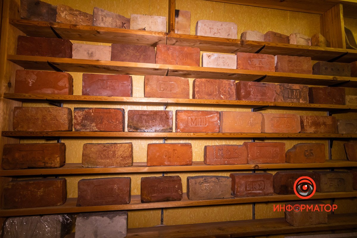 Павел Маменко мечтает о появлении в Днепре музея кирпича и керамики Павел Маменко мечтает о появлении в Днепре музея кирпича и керамики