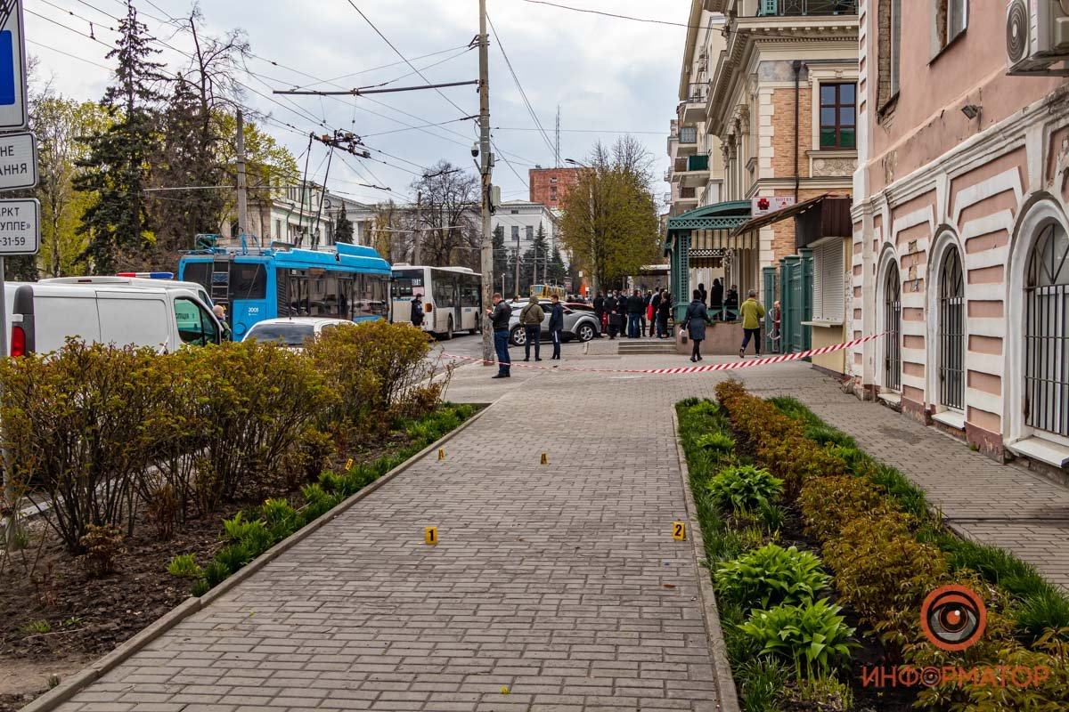 Улицу оцепили