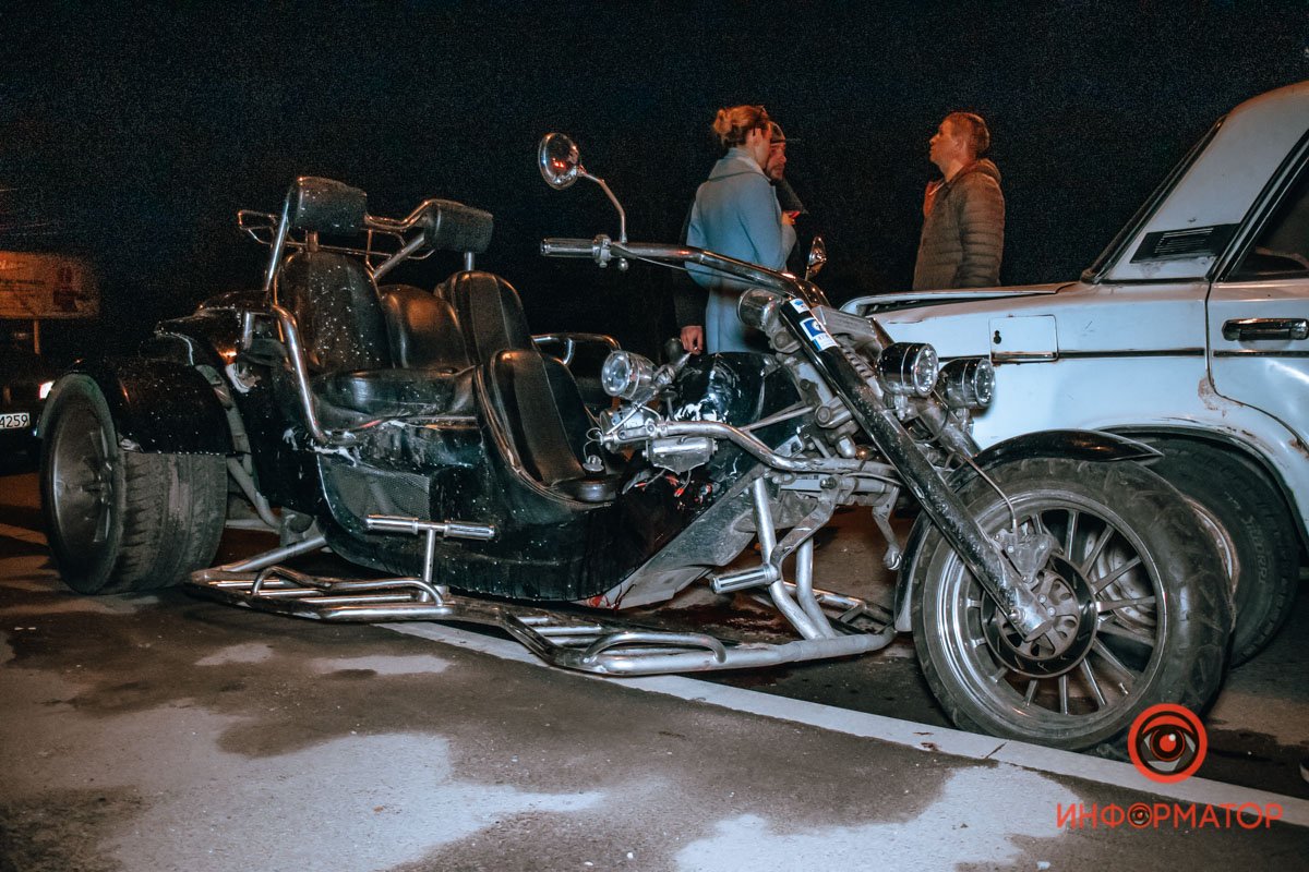 По предварительным данным, водитель трицикла находился в состоянии алкогольного опьянения По предварительным данным, водитель трицикла находился в состоянии алкогольного опьянения