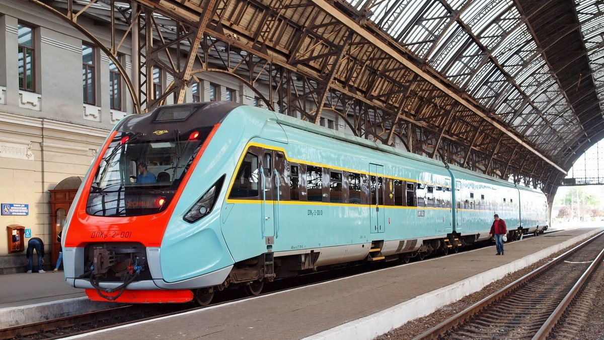 Из Днепра в Харьков в тестовом режиме запустят новый скоростной поезд