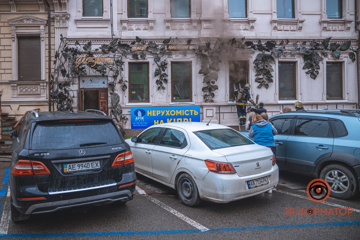 Пожар локализовали в 17:26