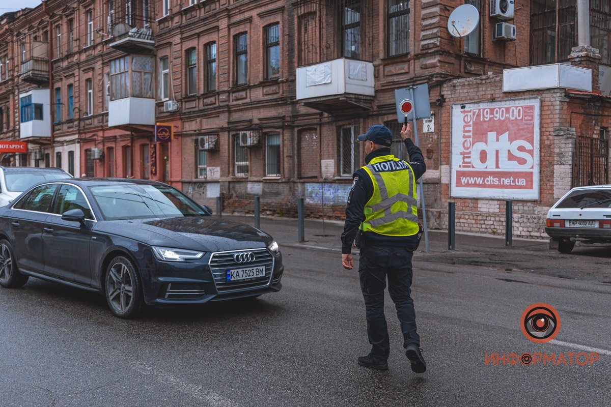 Улица частично перекрыта