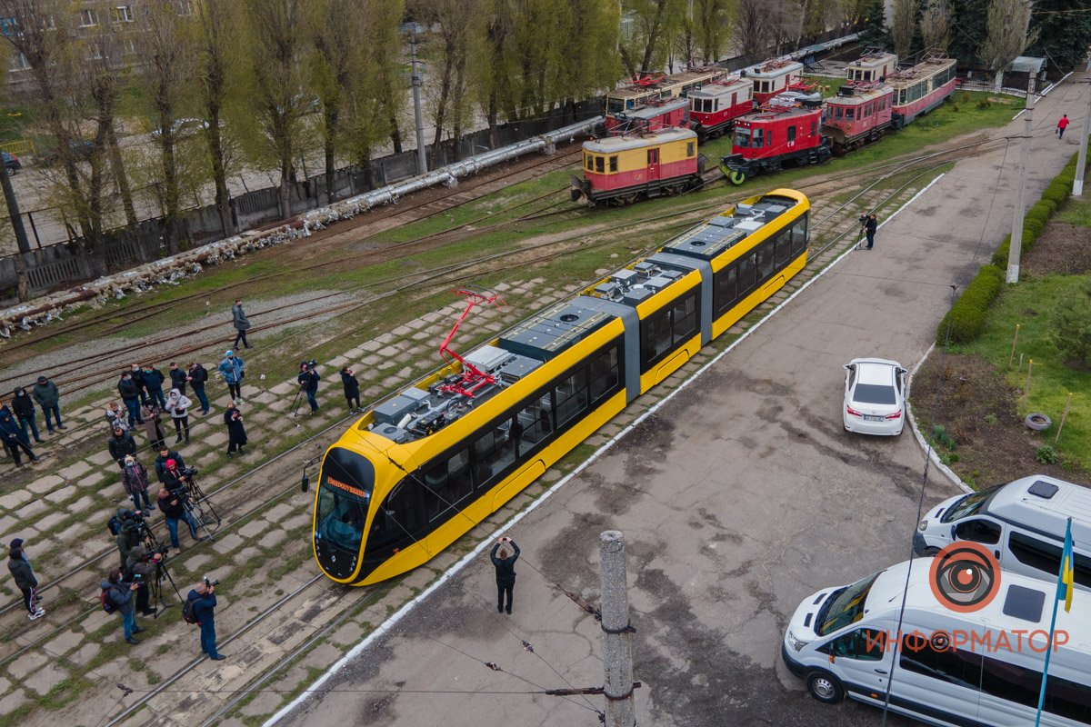 Подобные трамваи от "Татра-Юг" уже эксплуатируются в Египте