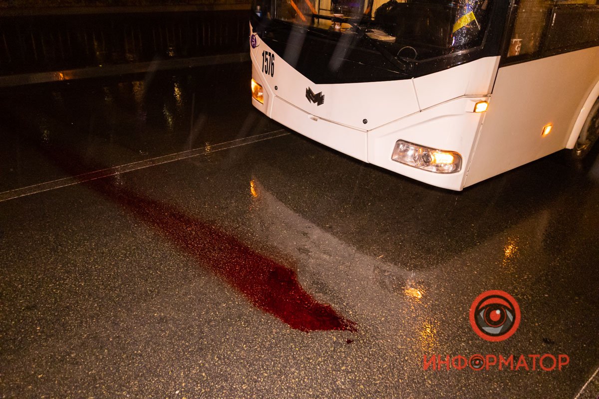 Пострадавшего скорая забрала в больницу имени Мечникова Пострадавшего скорая забрала в больницу имени Мечникова