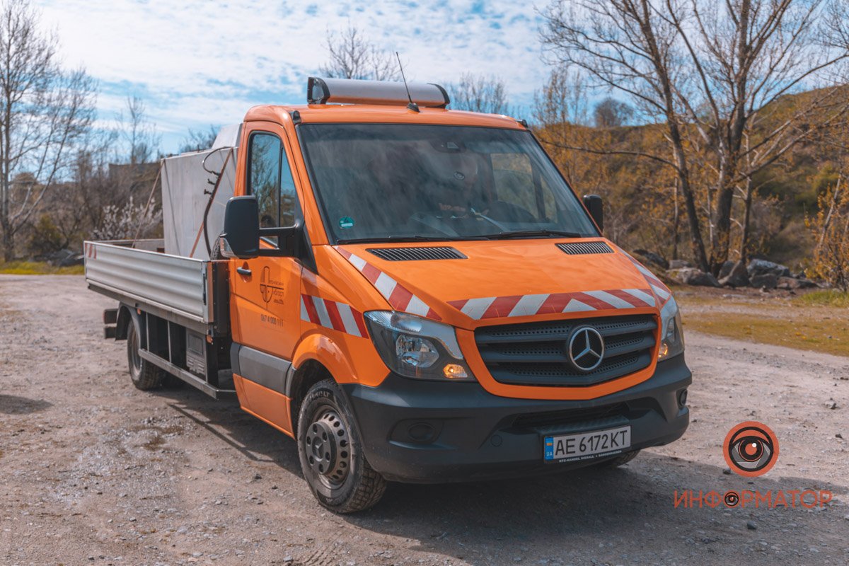 В Днепр выпустили 200 килограмм осетра в рамках криптоэксперимента 1