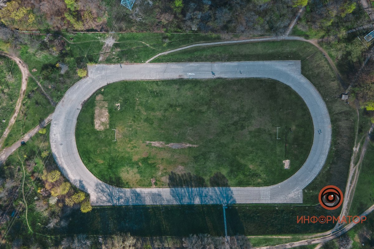 Стадион ДНУ