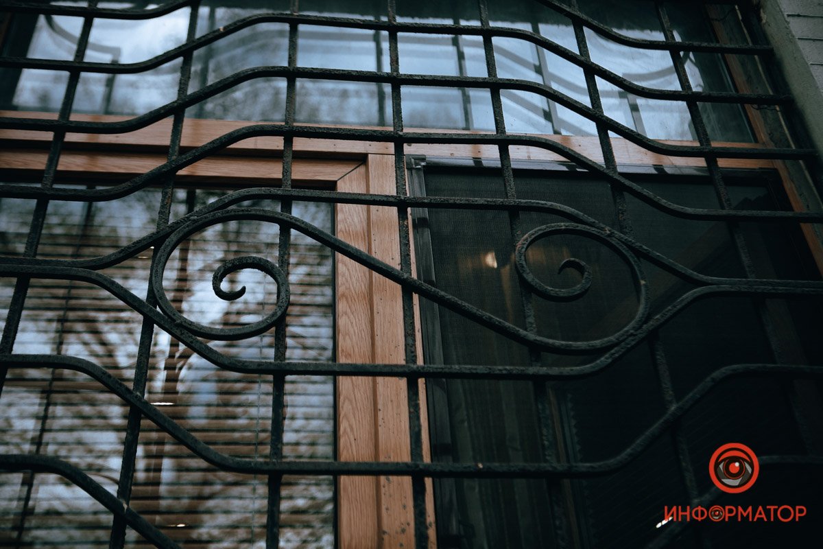 Кто такой Андрей Фабр, почему он не краска, куда делся Серов и что за Стасов: история улицы в Днепре 19